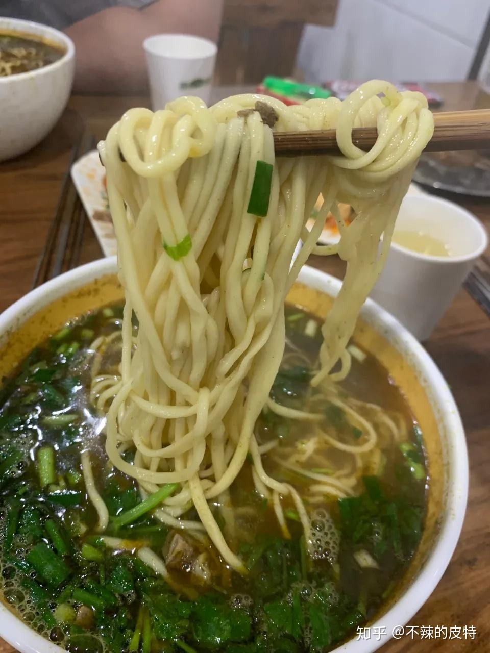 一碗拉面是老郑州的情怀