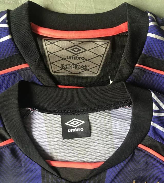 足球比赛队服的球员版和球迷版有什么区别?