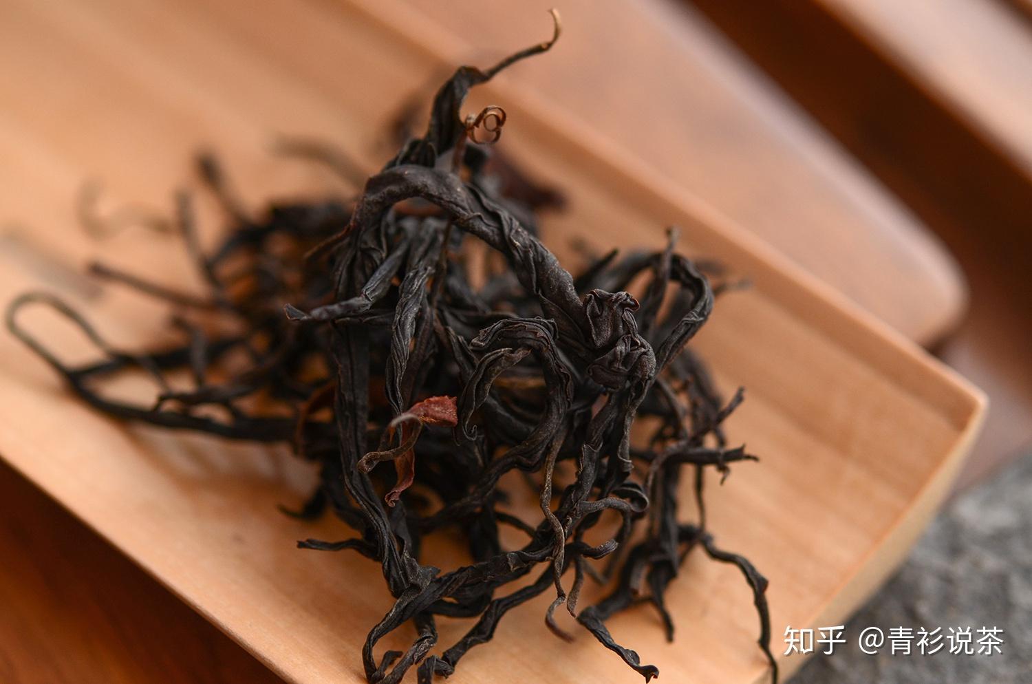 延续百花家恒温提香工艺,2019款《香竹箐》野生红茶.