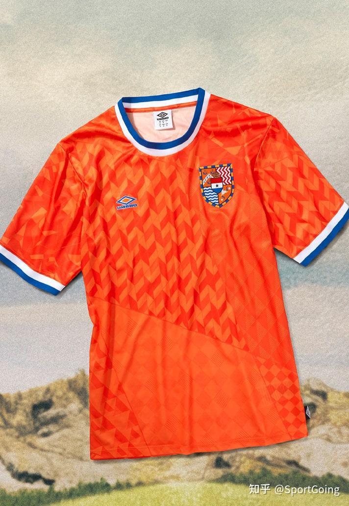 在欧洲杯开启前夕,茵宝推出"united by umbro"系列球衣