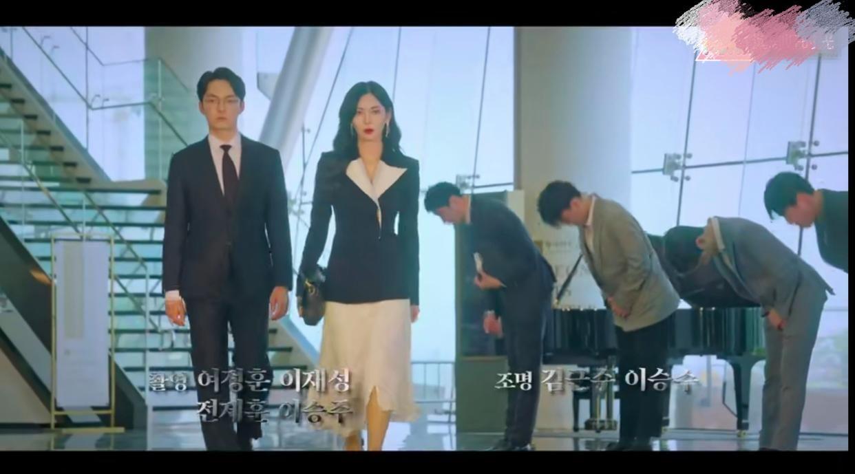 《顶楼三》观后感