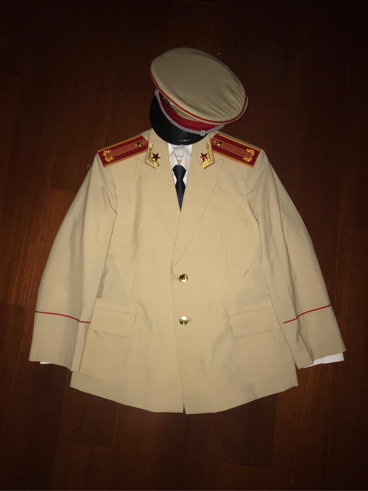 军装制服科普向八七式军官夏季礼服详解上