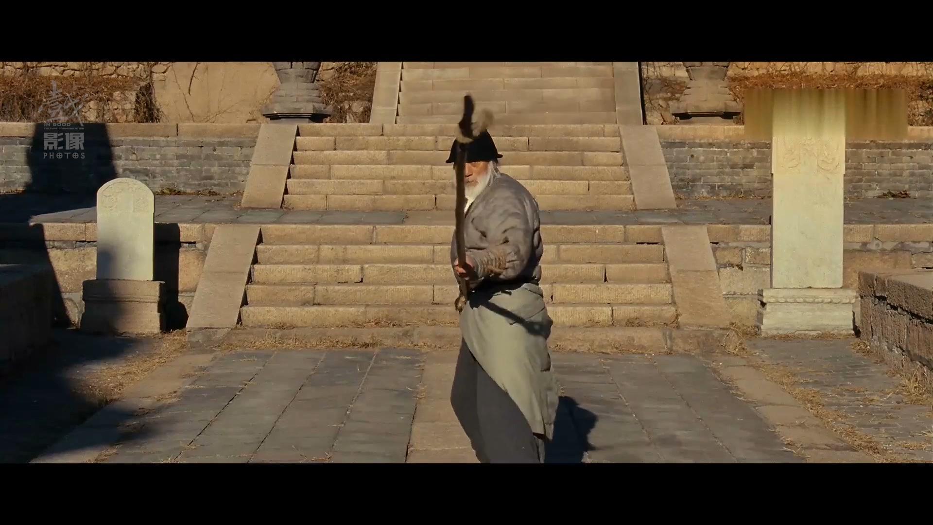 《箭士柳白猿》少年目睹姐姐被强暴深度抑郁,成为绝世高手却终究敌