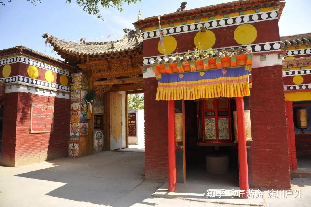 全球最美高铁线!一路连接青甘川,霸占中国95%的美景