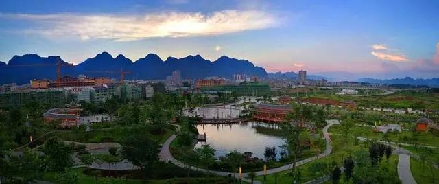 广西都安"东方吉普赛,千古密洛陀,瑶族人的地下河天窗之都