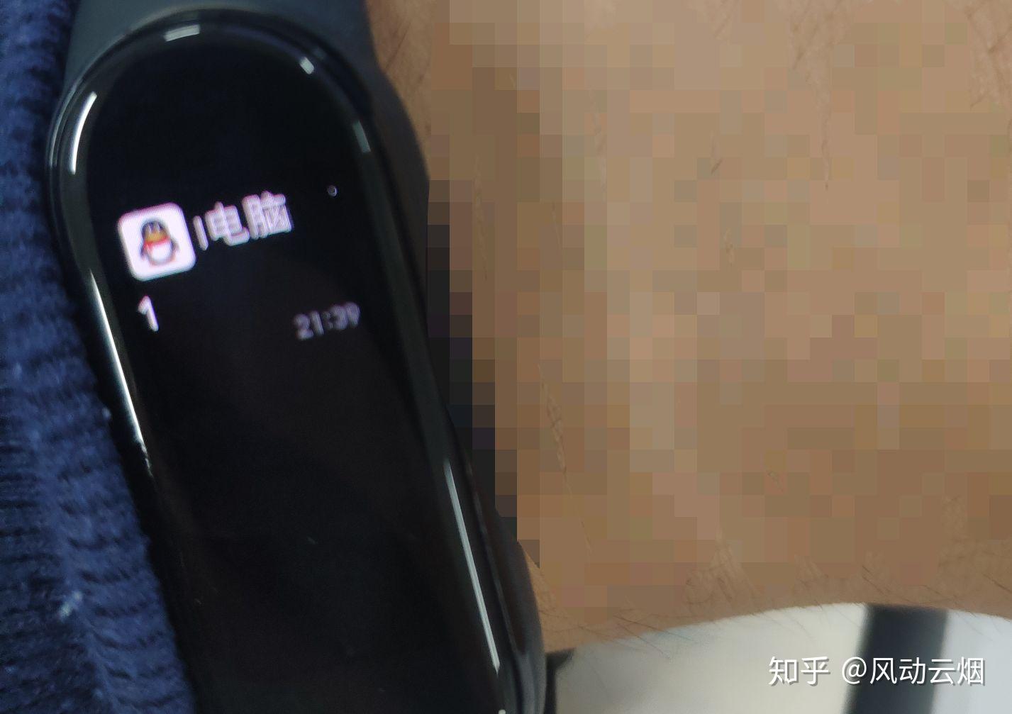 小米12有磁吸充电吗 v2-f1d1578113ef0238ff9dd1bf428b0e37_r.jpg