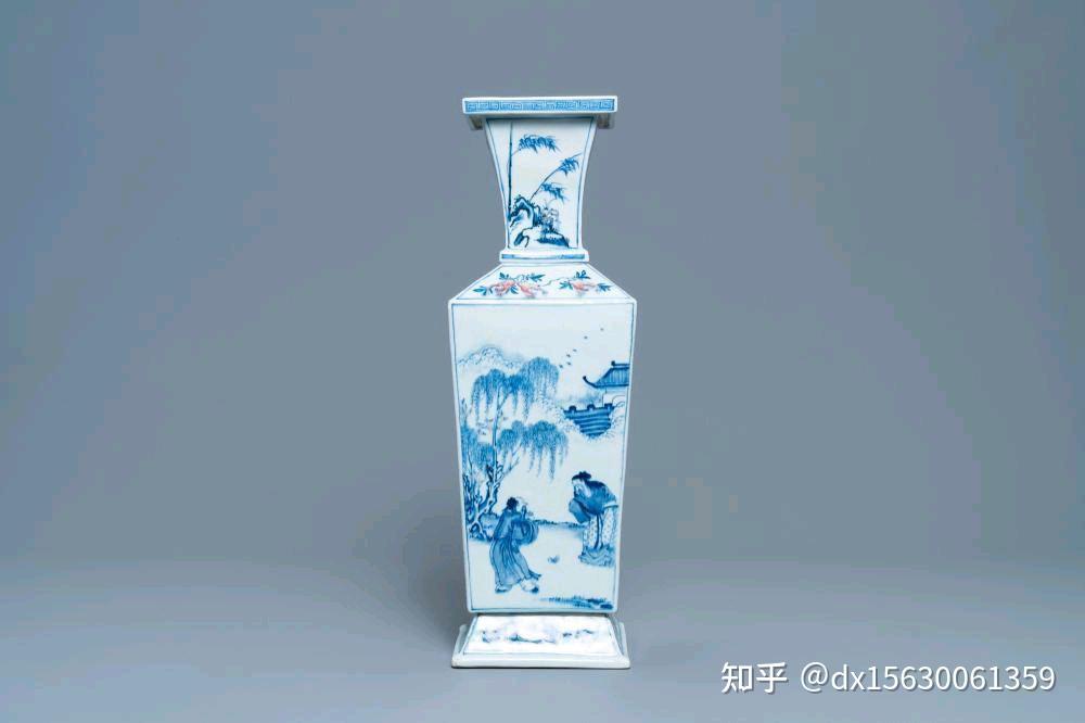 追回古董，清康熙青花人物四方瓶- 知乎