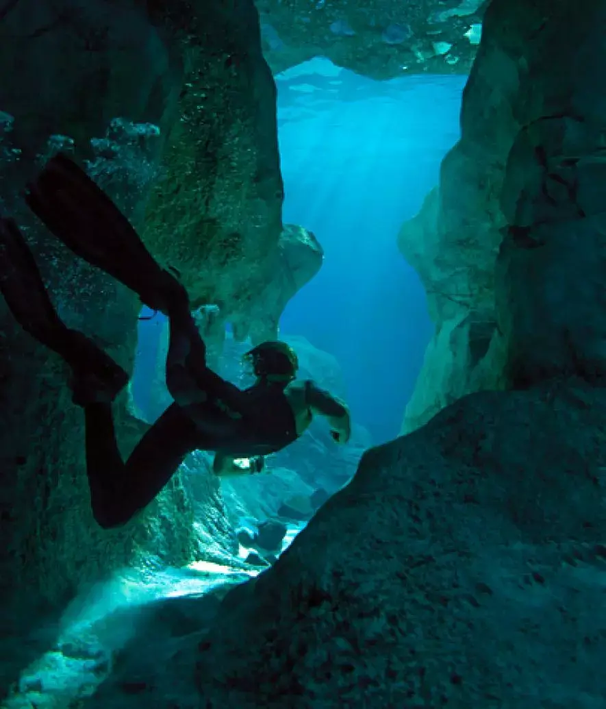 洞潜是死亡率最高的潜水方式为什么还有人执迷于此