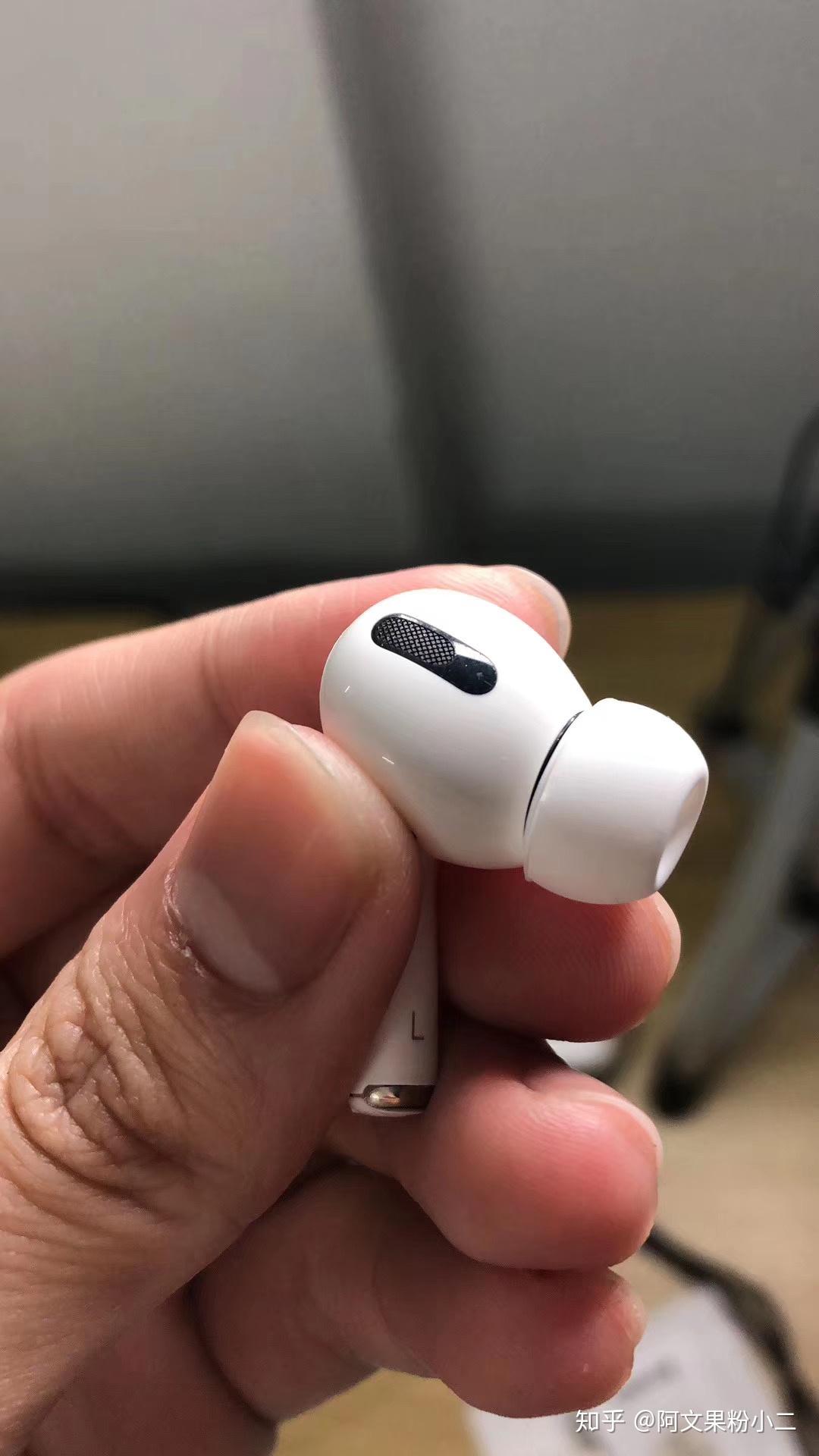 挑选华强北airpods二代最强攻略找到真正顶配真光感不跳电版