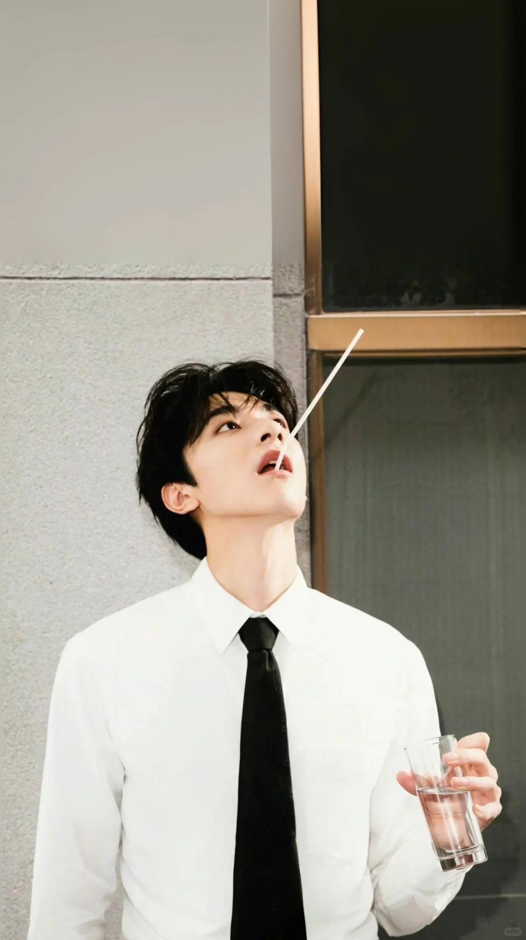 林一壁纸(高清无水印)