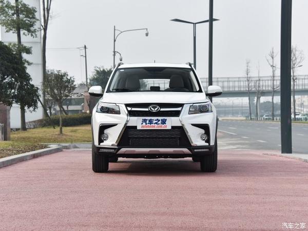 配置较丰富/动力偏柔和 试驾北汽幻速s5