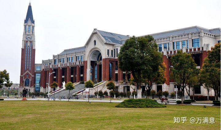 复旦大学,南京大学,东吴大学,厦门大学,沪江大学,安徽大学等9所院校的