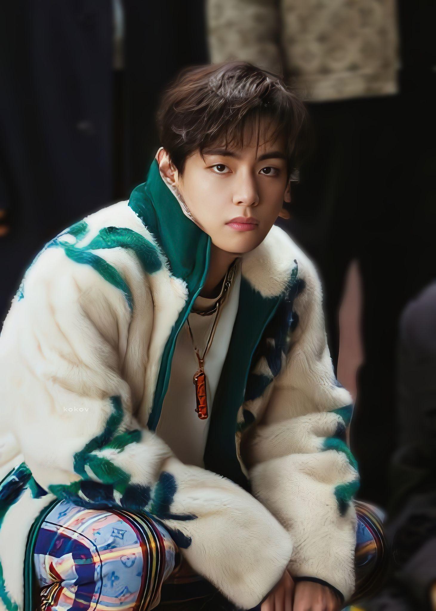 【金泰亨存图】gq杂志 - 知乎