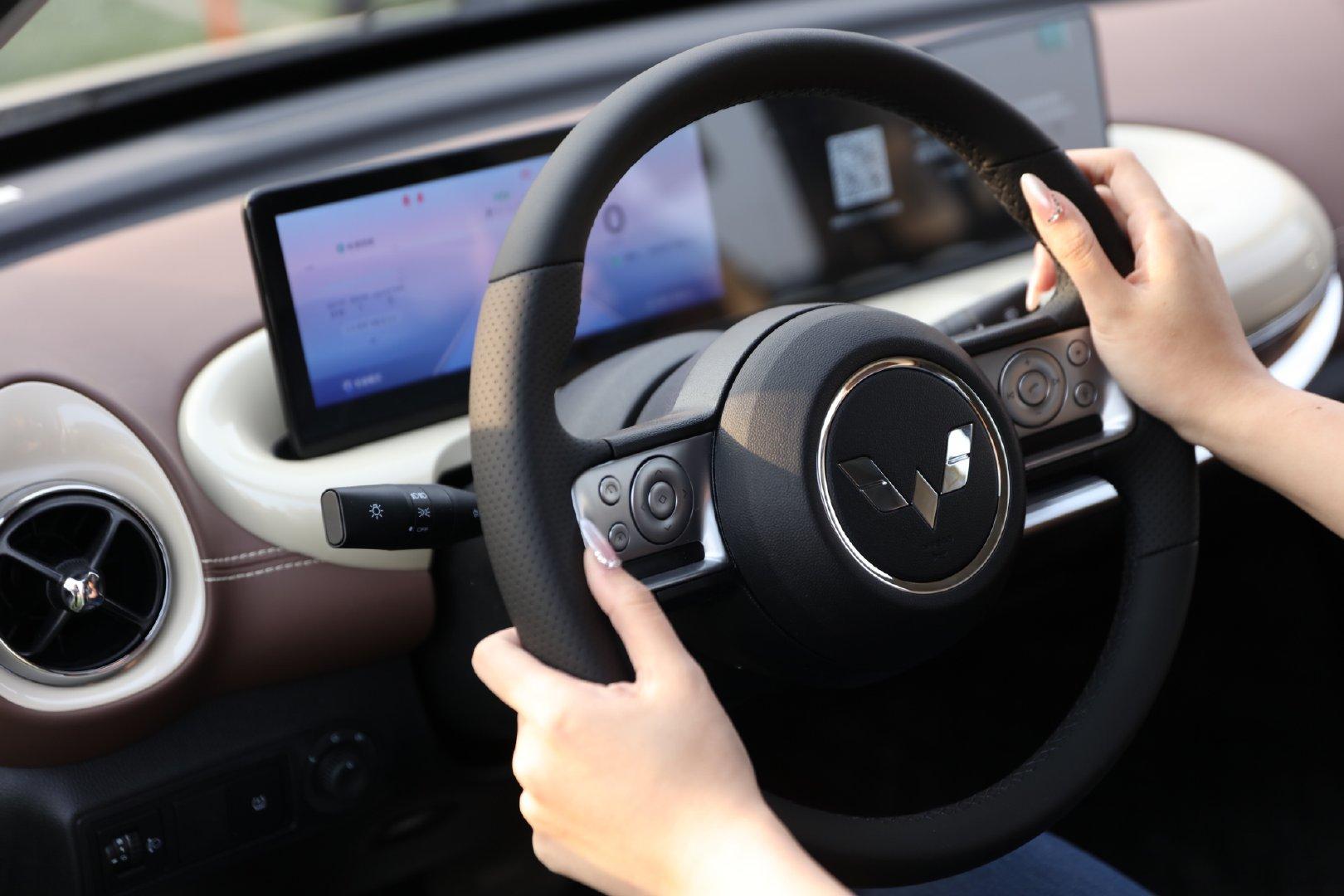 bingo!抢先试驾五菱缤果,原来它并不只有复古风高颜值 - 知乎