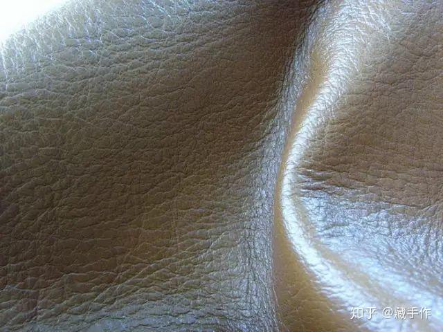 山羊皮单看价格要比绵羊皮低.