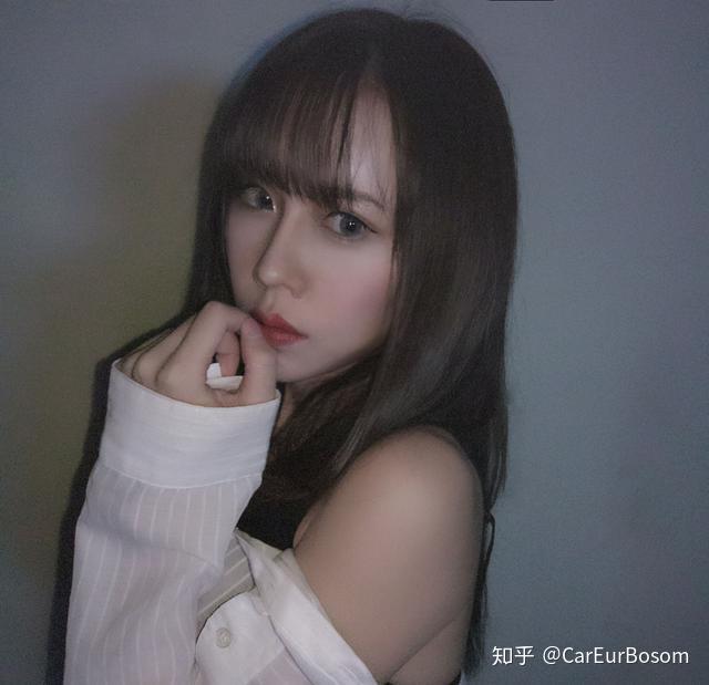 丰胸大有可为的女青年再不努力就不能胸怀大志了