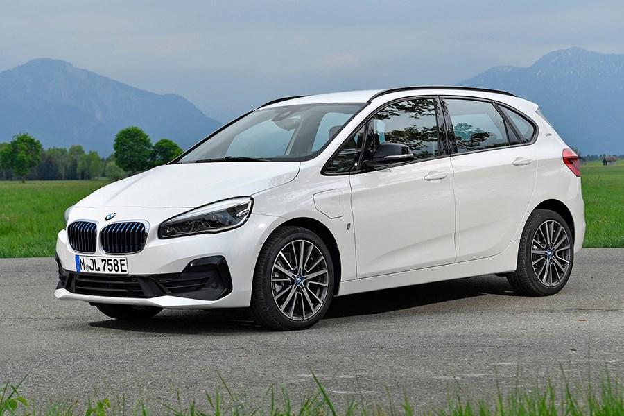 宝马225xe插电混动官图曝光 加速6.7s/纯电续航45km