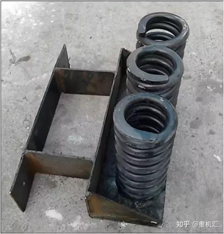 吊装知识|施工升降机基础知识及安全装置图文解析 - 知乎