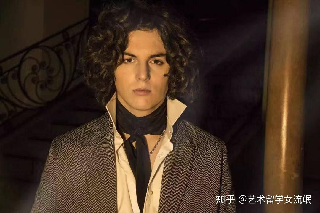 适合小白入坑的16部音乐剧推荐