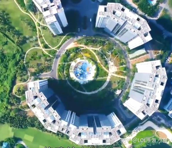 围合式建筑为什么要沿用地周边设计呢?