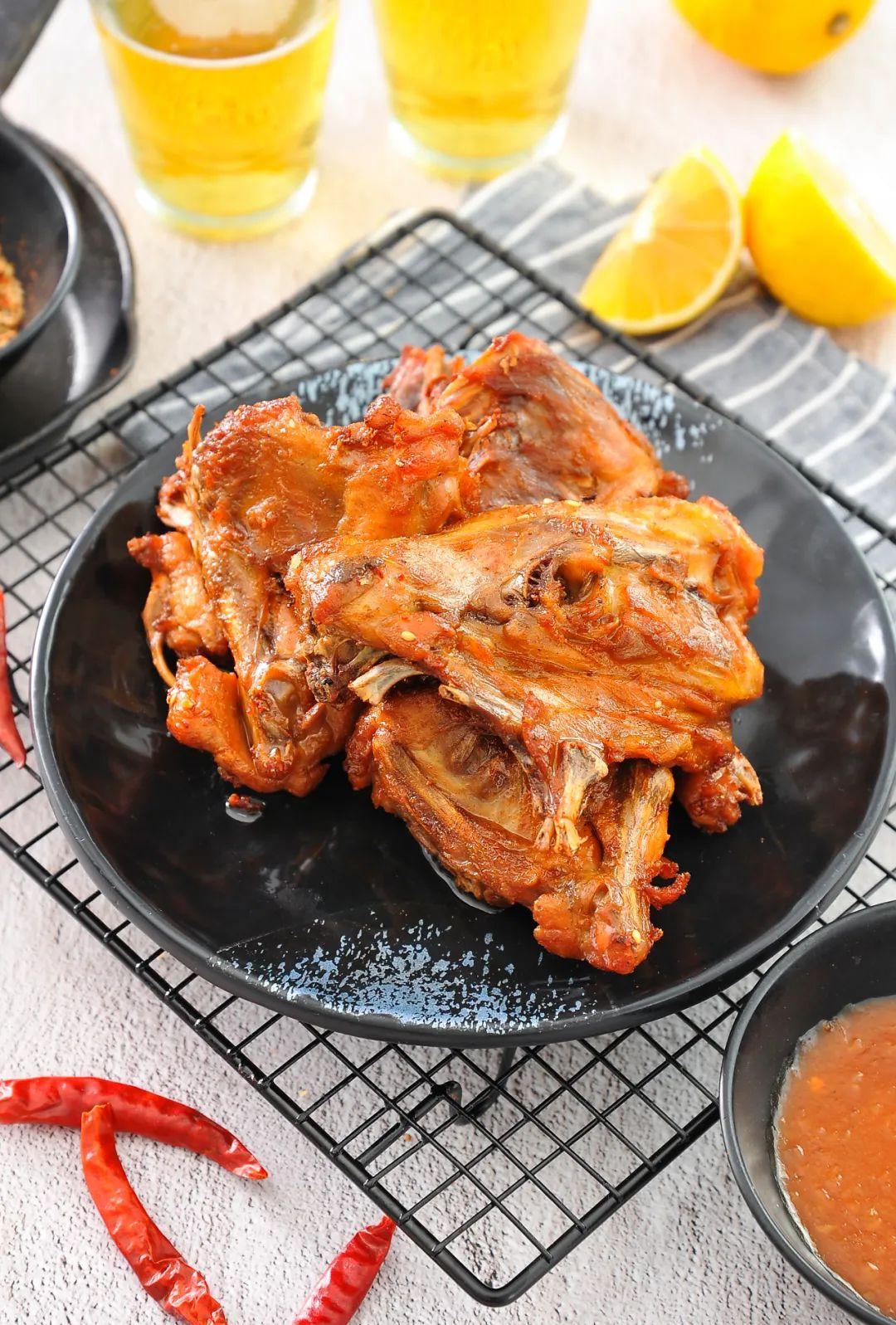 沈阳鸡架为什么是东北菜的幕后大佬