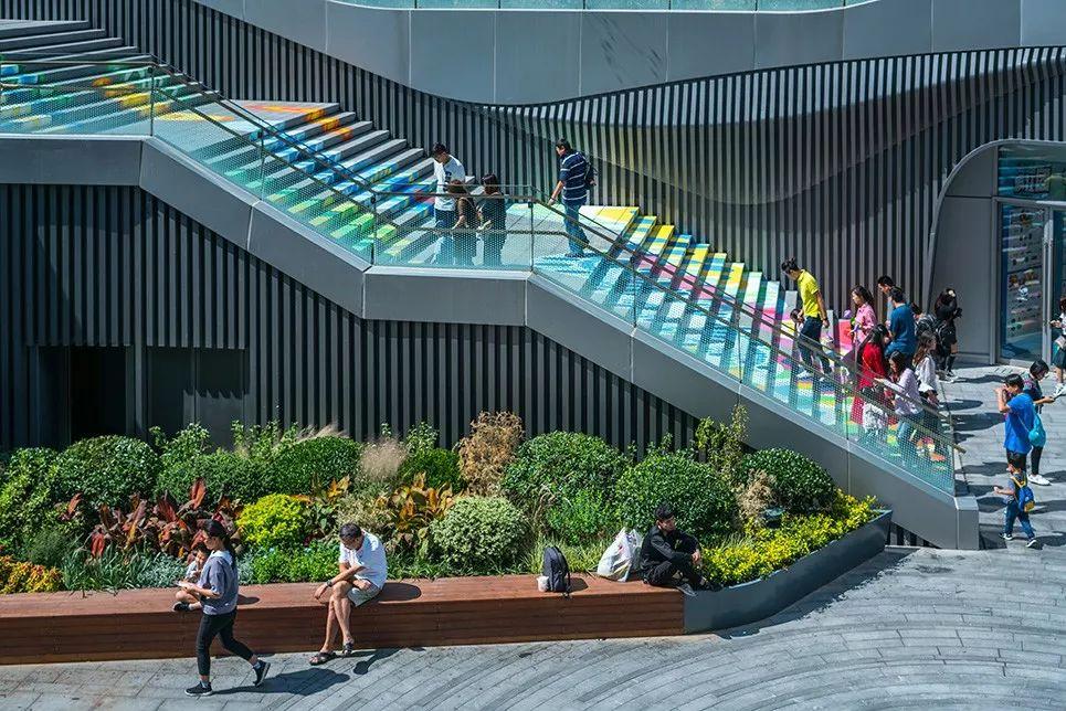 "客流"变"客留",这些下沉式广场做到了