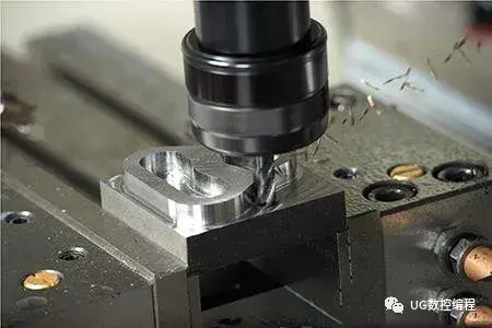 车削钻削铣削磨削四种切削方式中切削速度有何异同