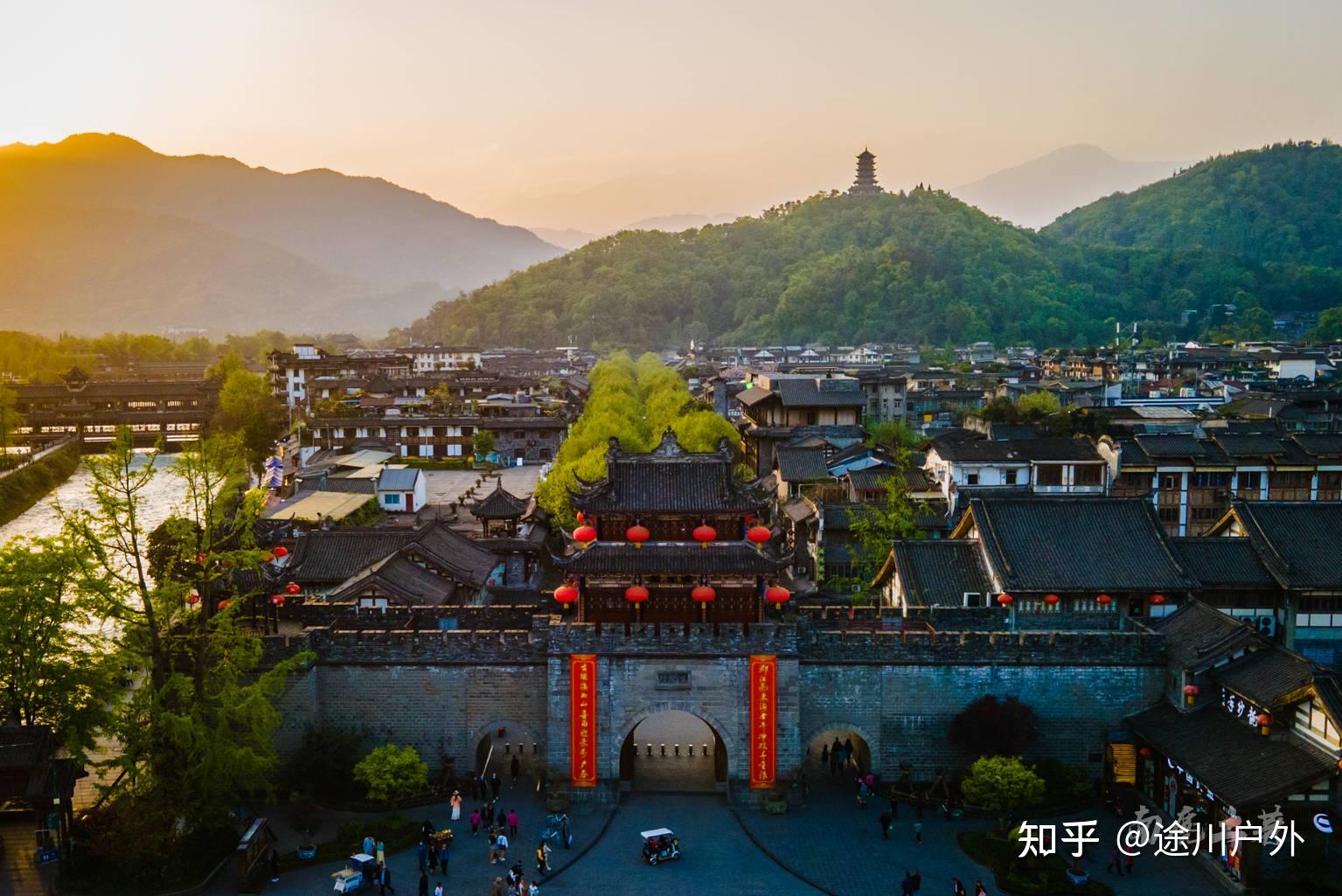 四川为什么被称为“天府之国”，原来他取了一杯天上的水，分成两杯 - 知乎