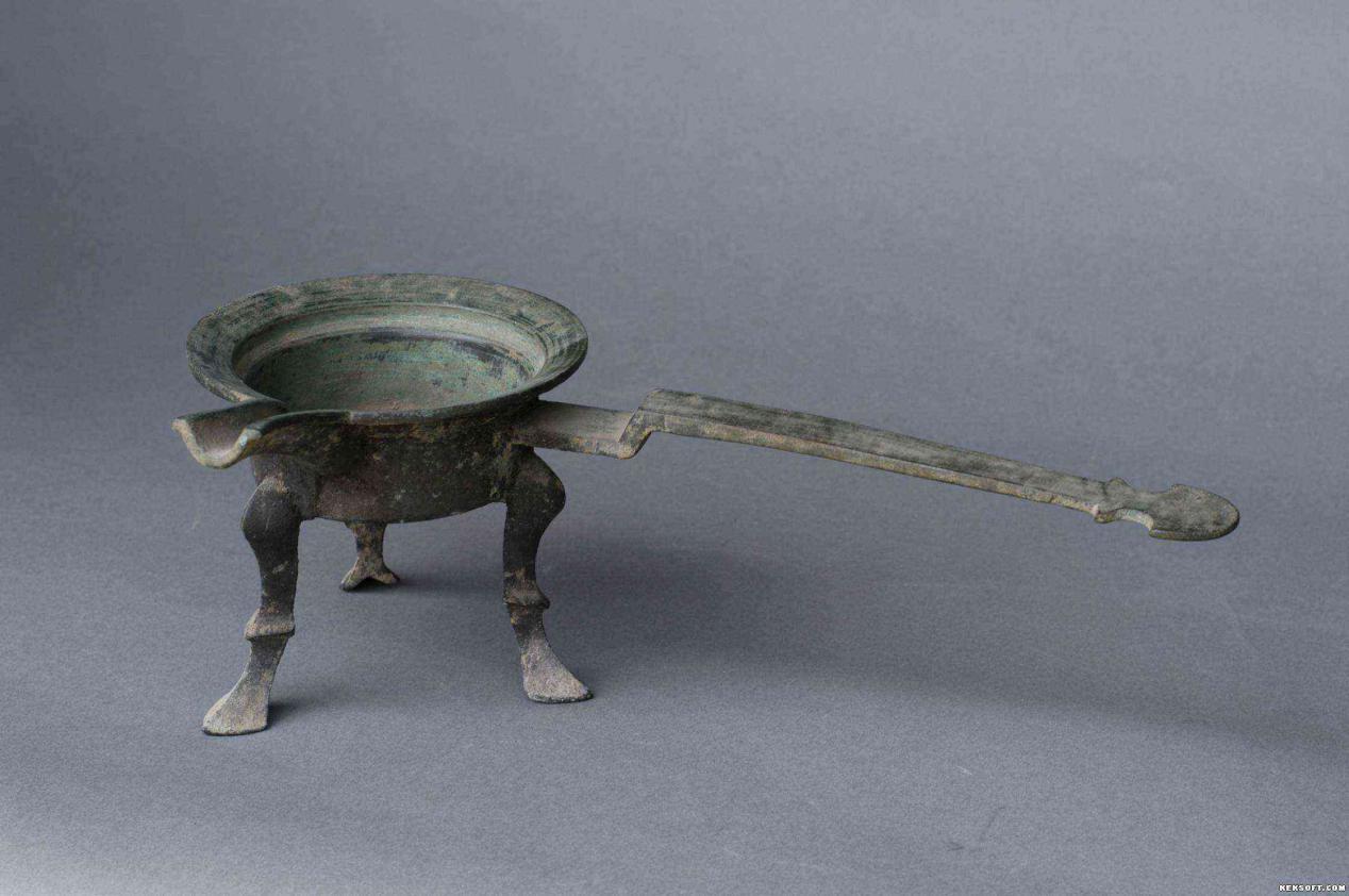 创建全国文明城市61平博珍藏在线鉴赏如意柄铜鐎斗