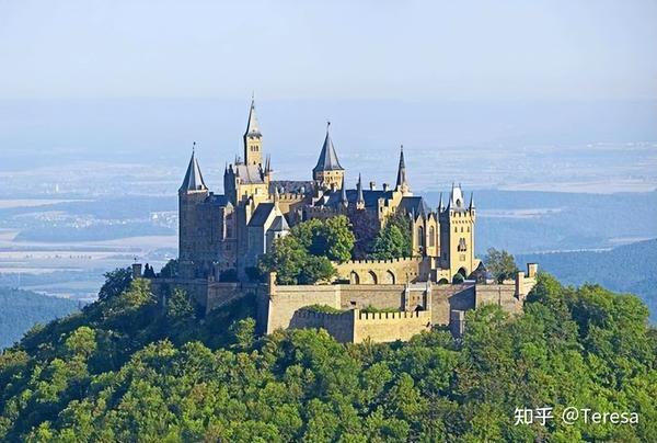 德国新天鹅城堡_德国新天鹅堡在哪里_暖暖环游世界德国天鹅骑士的传说攻略