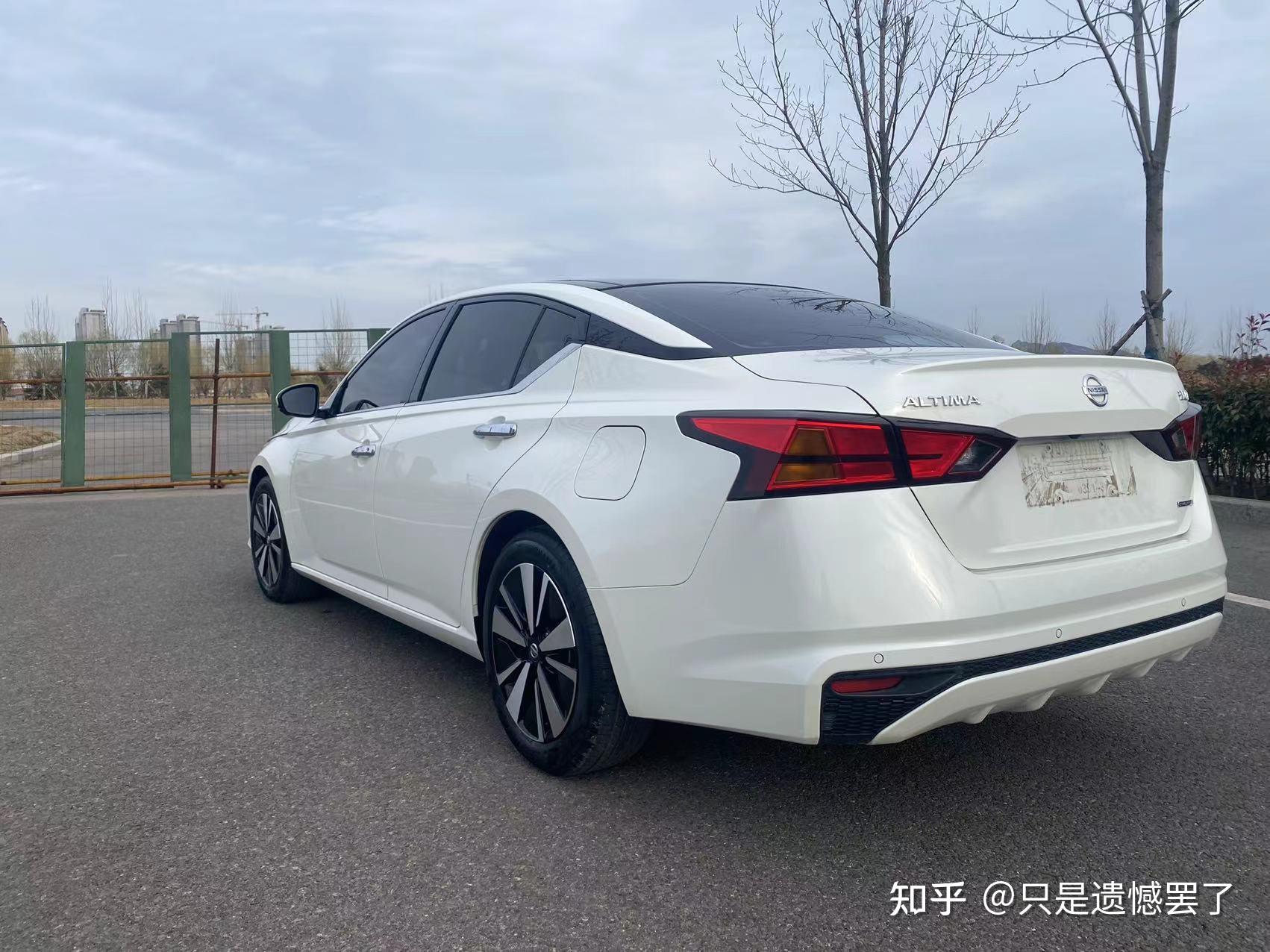 新到2019年19款20t天籁xe智行版
