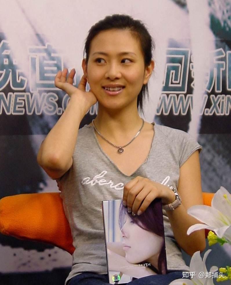 《状态》,再后来与原唱片公司解约,再到后来,李慧珍诊断出脑垂体瘤,不