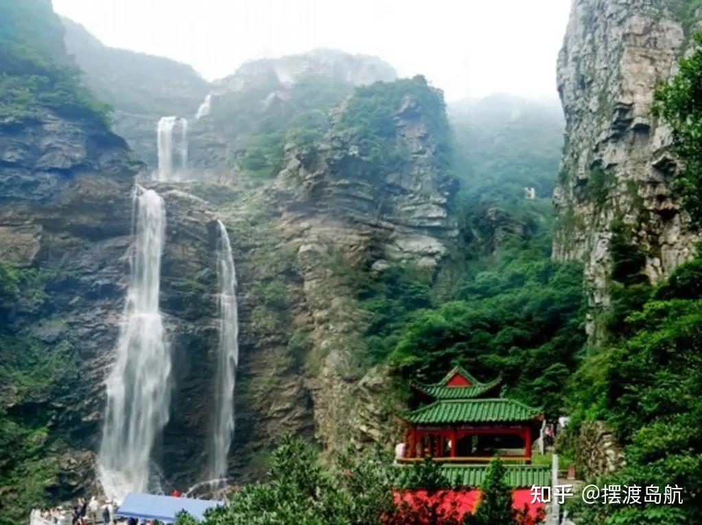 “疑是银河落九天”——庐山三叠泉瀑布 - 知乎