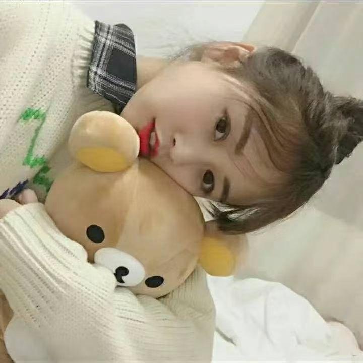 开心的小猫