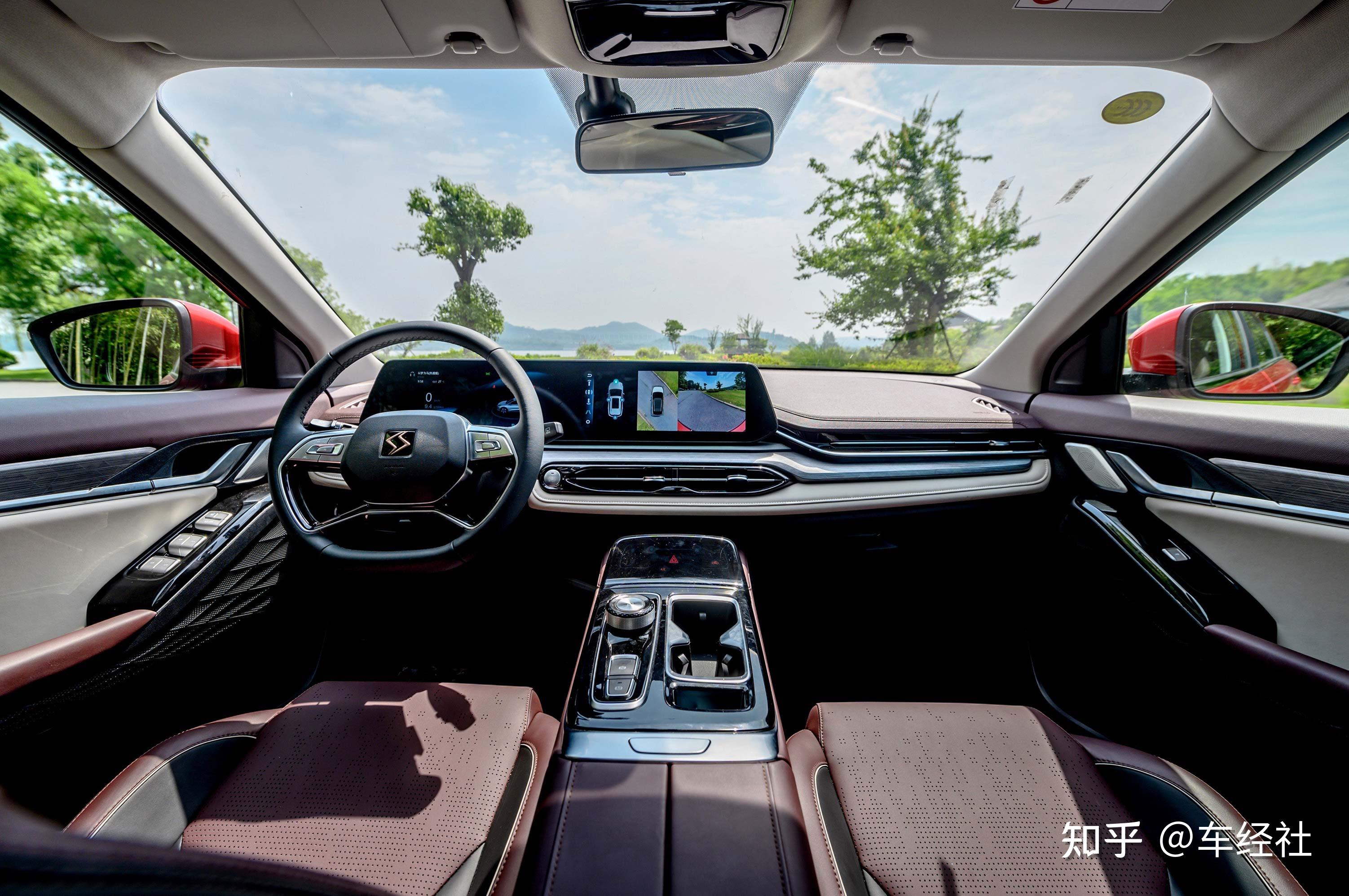 思皓qx纪实:用一辆车,丈量一座城的高度