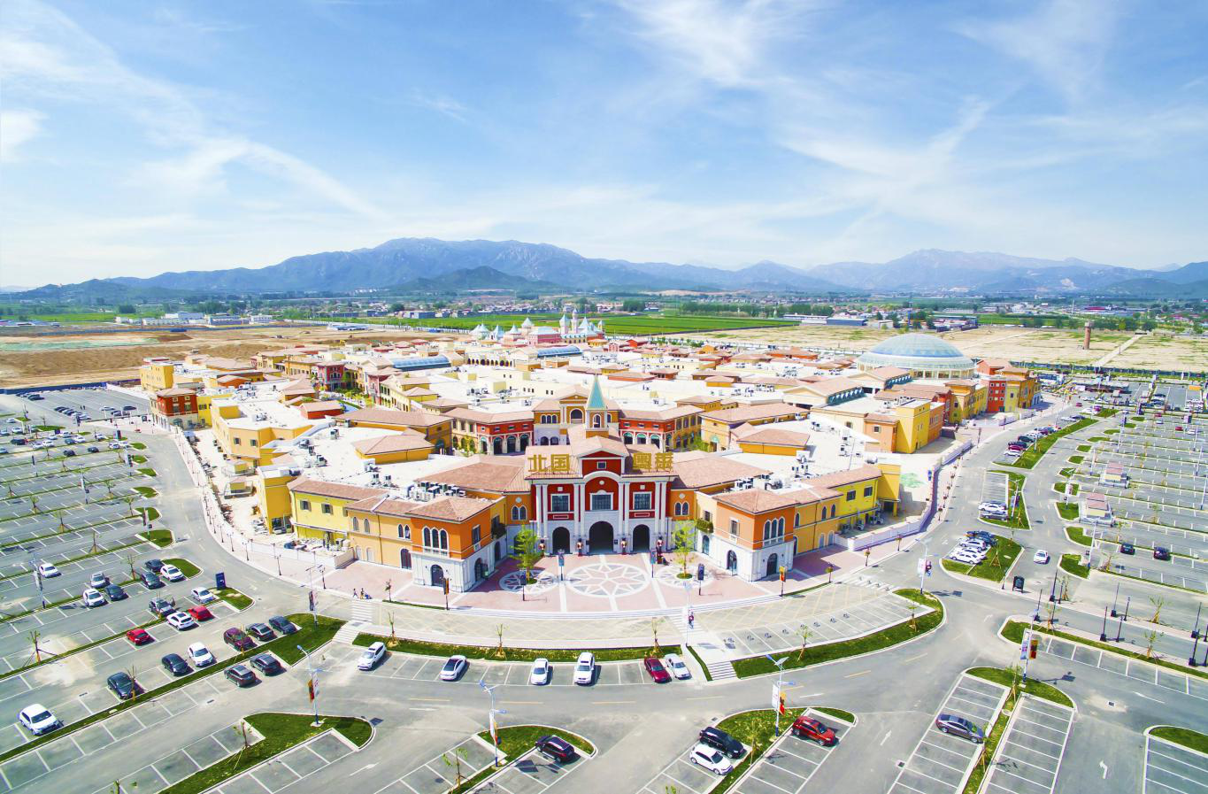 众多品牌助阵十一北国奥莱炫车party炫酷来袭