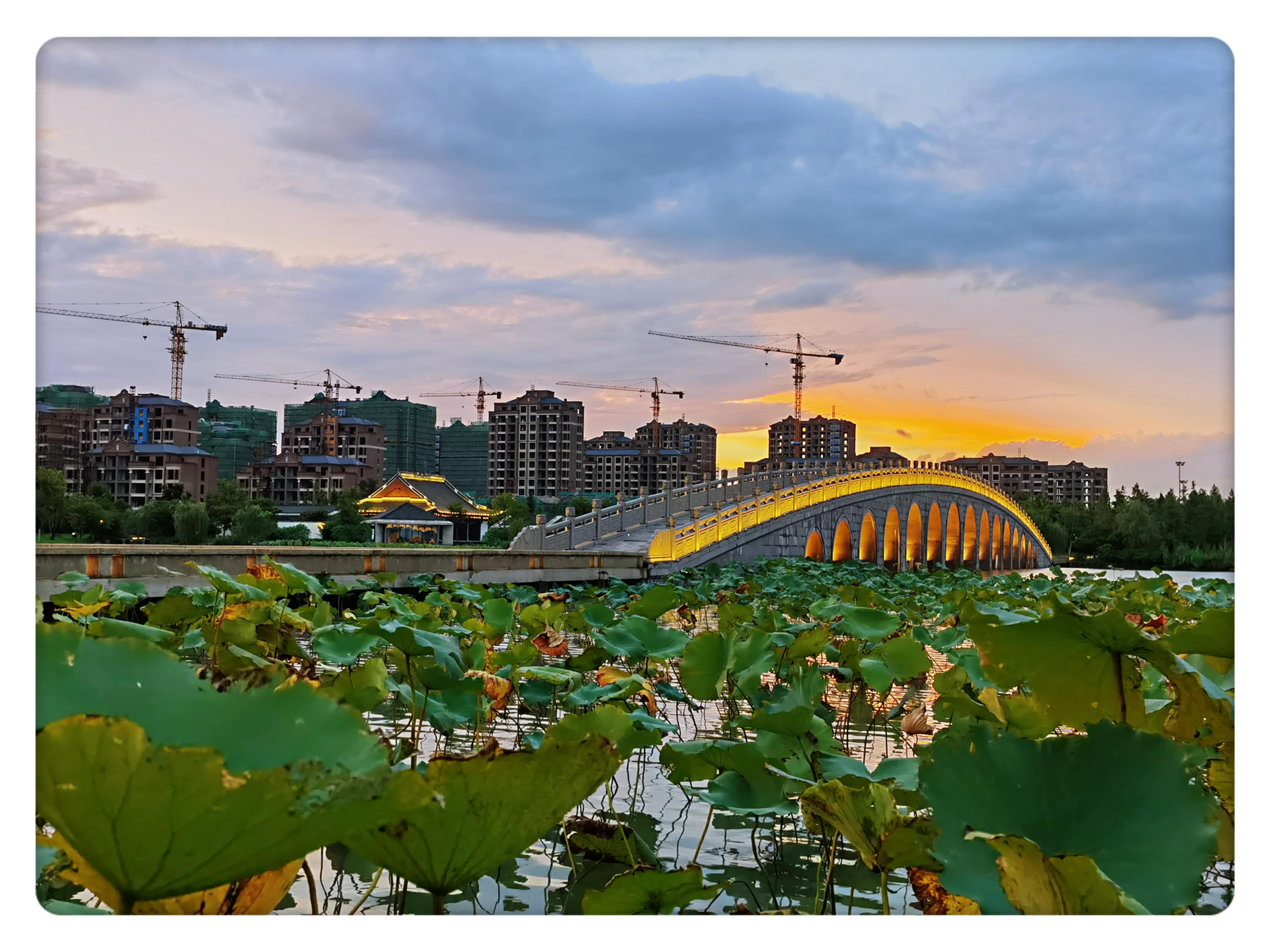 夕阳下最美的浙大海宁国际校区