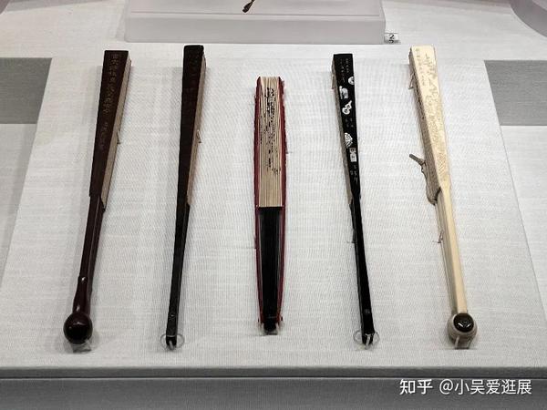 观展攻略丨巧样翻腾龙骨瘦:苏州折扇扇骨的装饰艺术 - 知乎