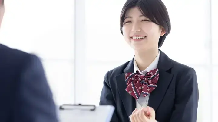 请输入图片描述