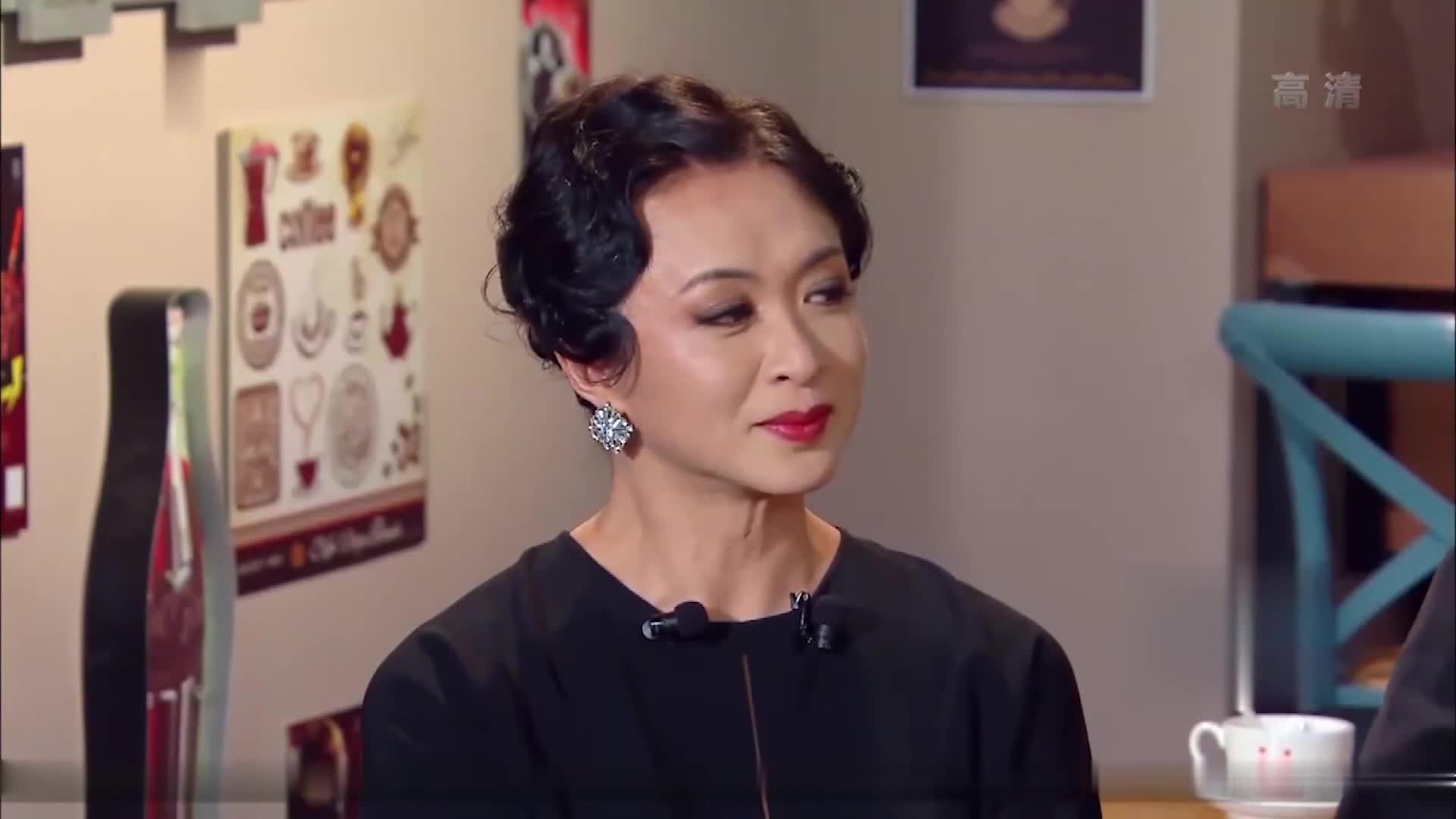 孙俪情商有多高台上高情商调侃两位导演毒舌金星对她赞不绝口