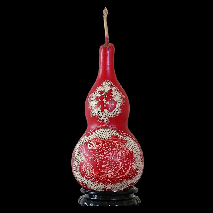 葫芦谐音"福禄",造型优美,形态各异,作为一种吉祥物,一直受到人们的