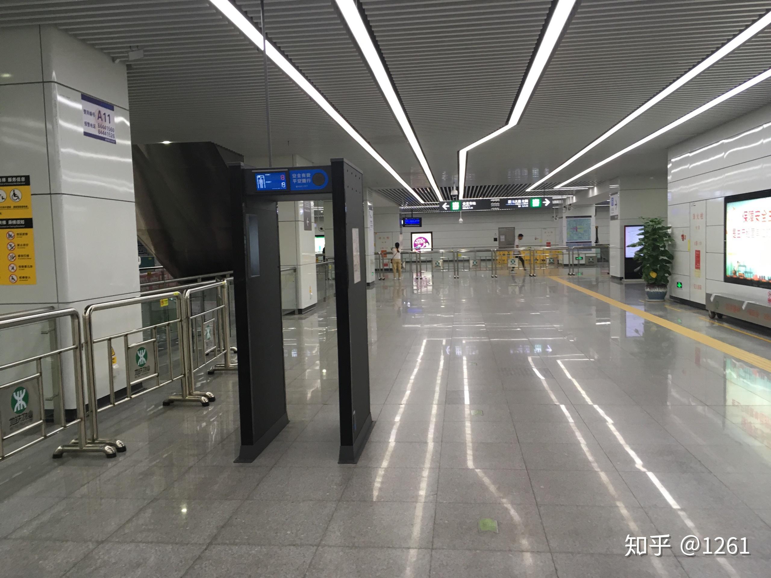深圳地铁体验有哪些差到你发火? - 知乎