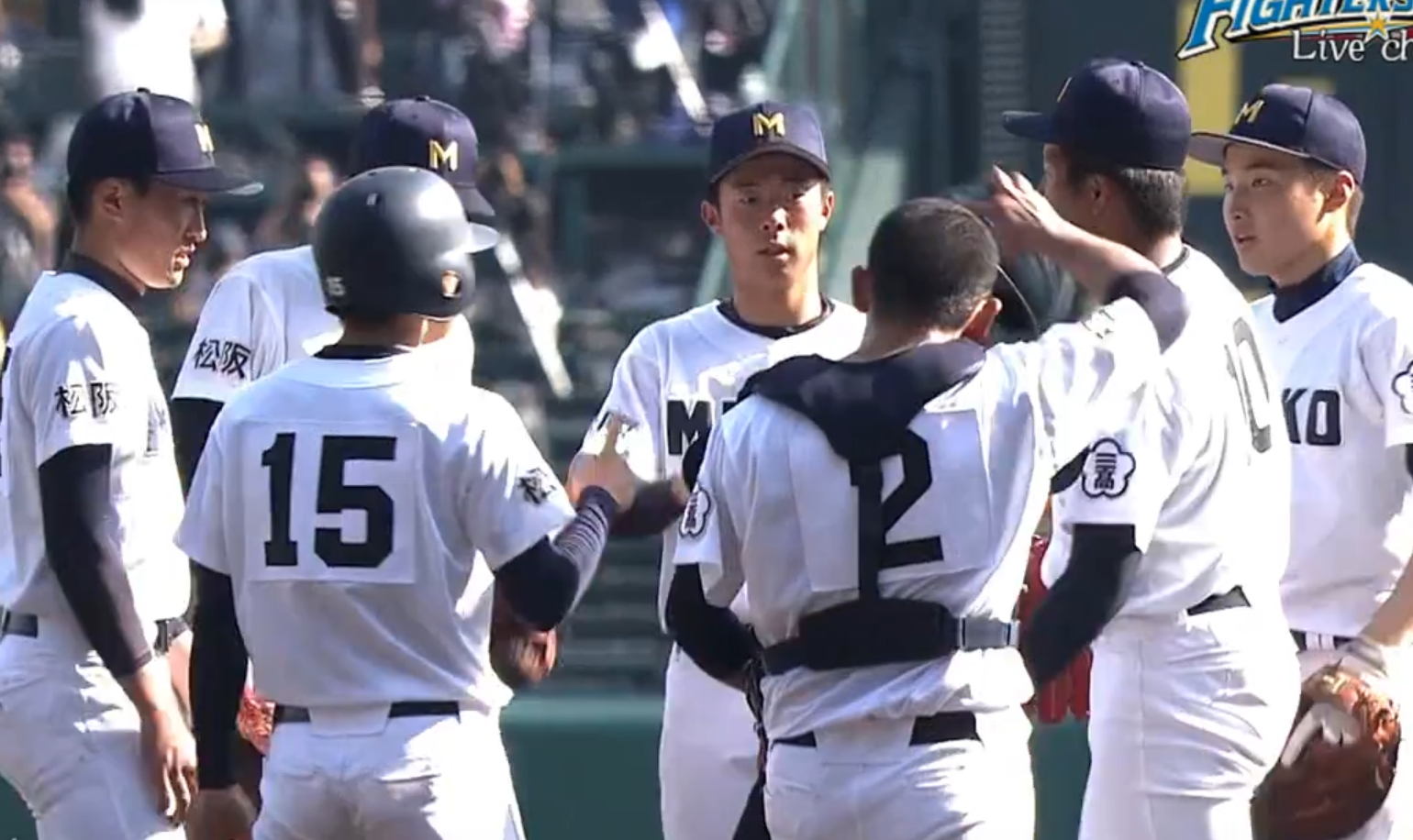 正在看2018年春季甲子园半决赛三重三重vs大阪桐荫大阪