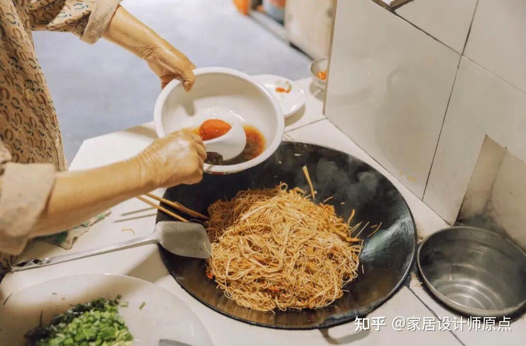 上海一婆婆的老房子火了，布置得满满当当，一进屋眼泪就流了下来 - 知乎