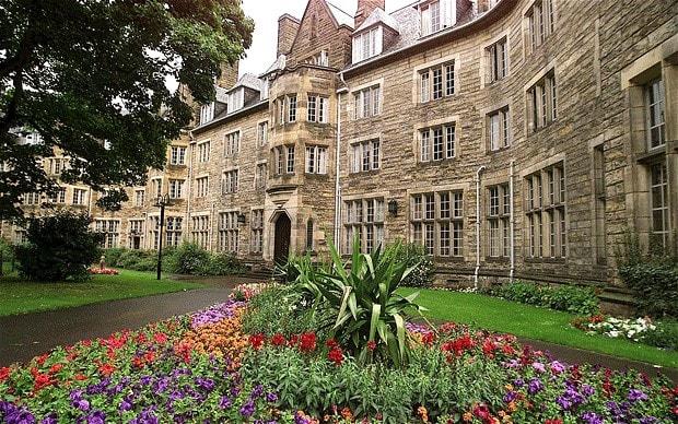 英国景点攻略圣安德鲁斯大学universityofstandrews