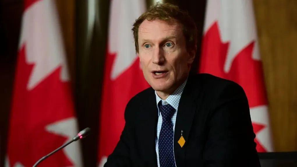 12月1日起加拿大学签新政生效10天未回复将被退回