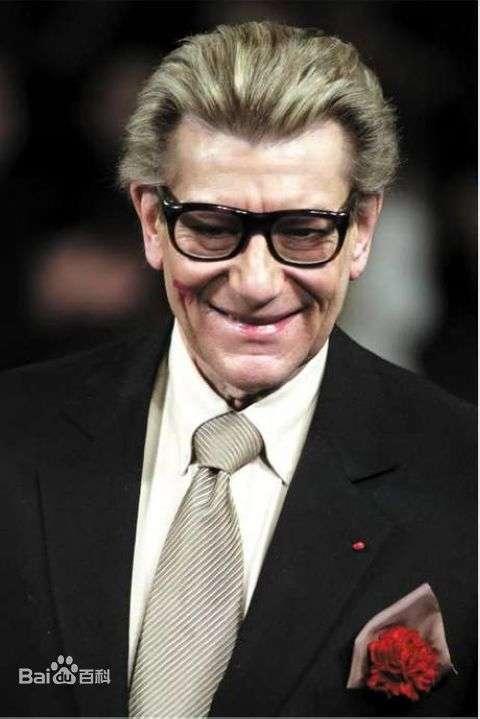 这位先生就是全世界闻名的圣罗兰品牌的创始人(1936-2008)早年生活