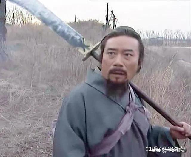 宋江整天扛着一把朴刀,他到底会不会武功呢? - 知乎