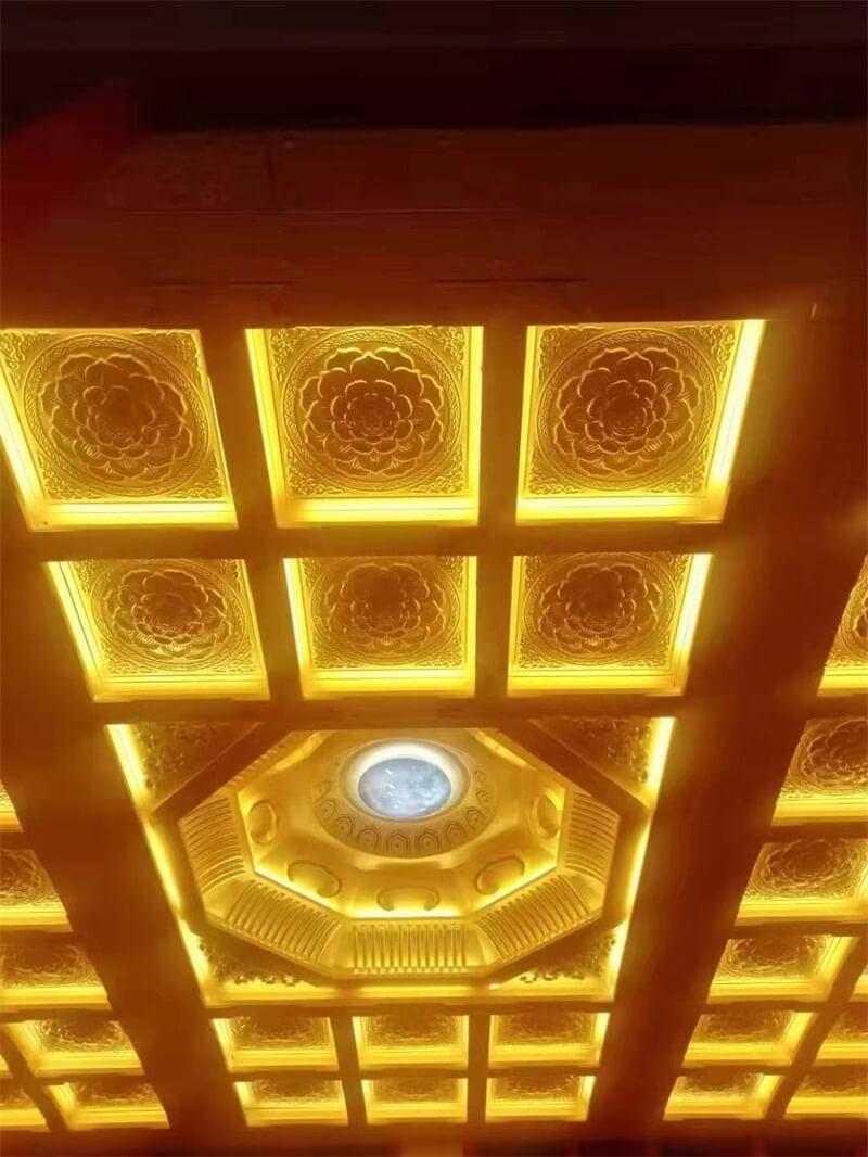 福建南古公司专业生产销售各种古建筑彩绘吊顶顶花,寺庙吊顶,佛堂吊顶