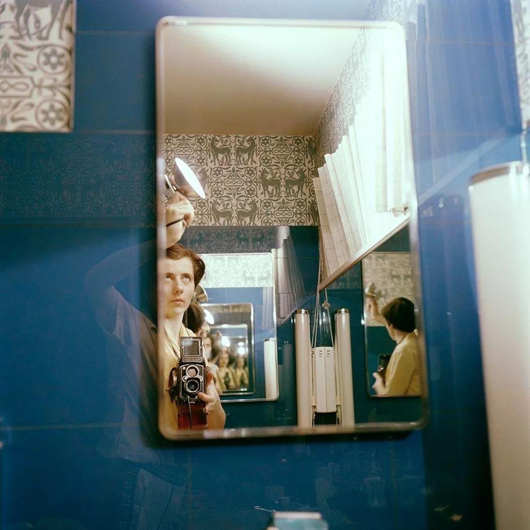 上週看了紀錄片《尋找薇薇安邁爾(vivian maier)》.